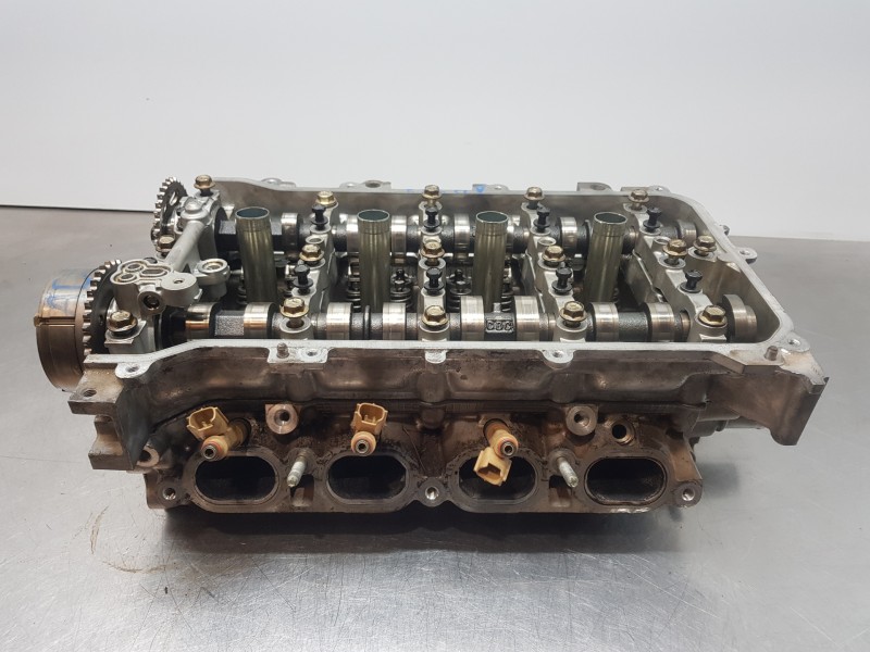 Recambio de culata para toyota auris touring sports (e18) bisiness referencia OEM IAM 1110109435  