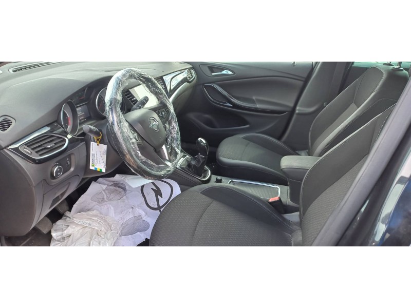 opel astra k sports tourer del año 2016