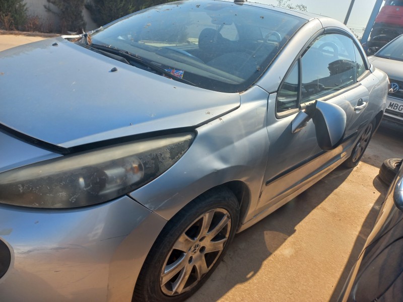 peugeot 207 cc del año 2014