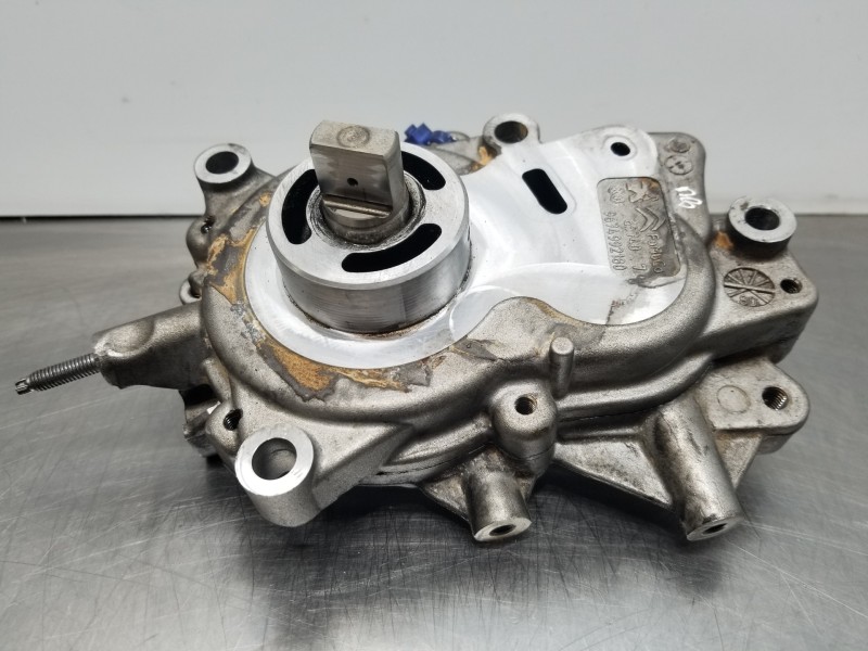 Recambio de soporte bomba inyeccion para peugeot boxer combi bus referencia OEM IAM 9674992180 9674992280 