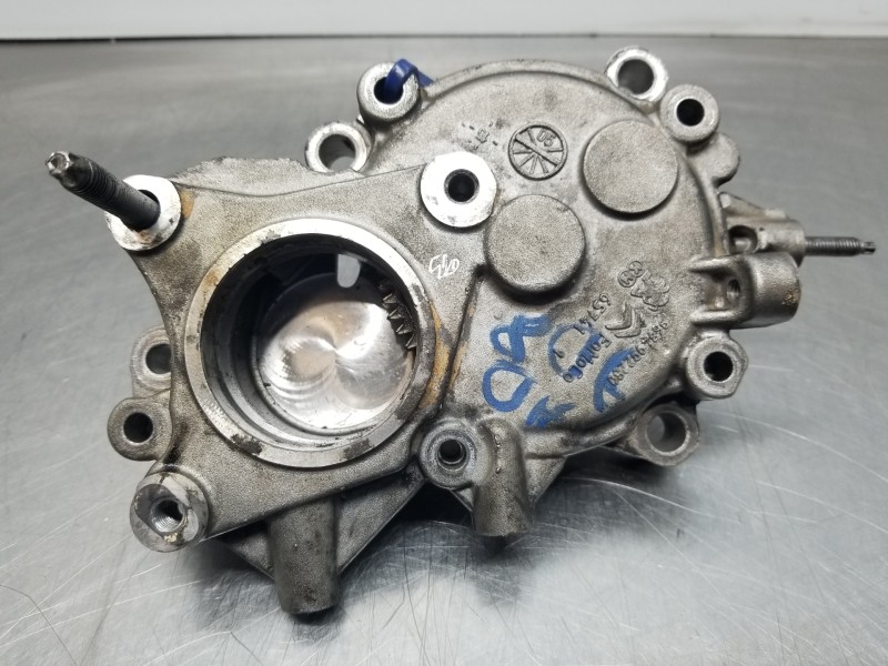 Recambio de soporte bomba inyeccion para peugeot boxer combi bus referencia OEM IAM 9674992180 9674992280 