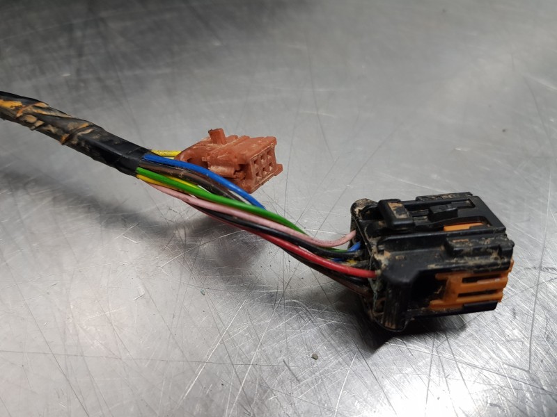 Recambio de retrovisor derecho para citroen c3 aircross bluehdi referencia OEM IAM 98179849XT  