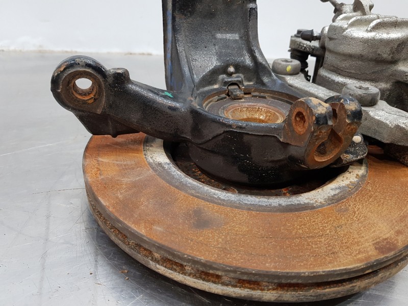 Recambio de mangueta delantera izquierda para citroen c3 aircross bluehdi referencia OEM IAM 364690  