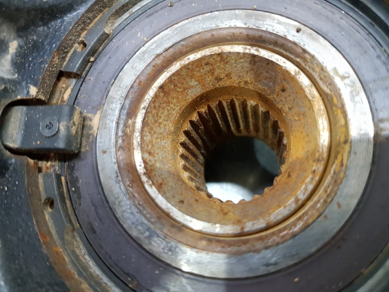 Recambio de mangueta delantera izquierda para citroen c3 aircross bluehdi referencia OEM IAM 364690  