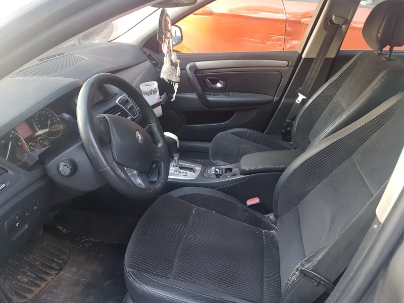 renault laguna iii del año 2008