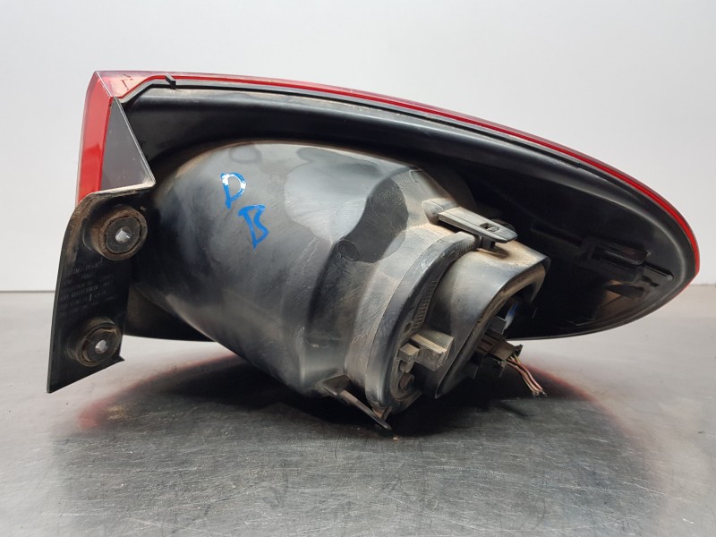 Recambio de piloto trasero izquierdo para volkswagen tiguan (5n1) advance referencia OEM IAM 5N0945095D  