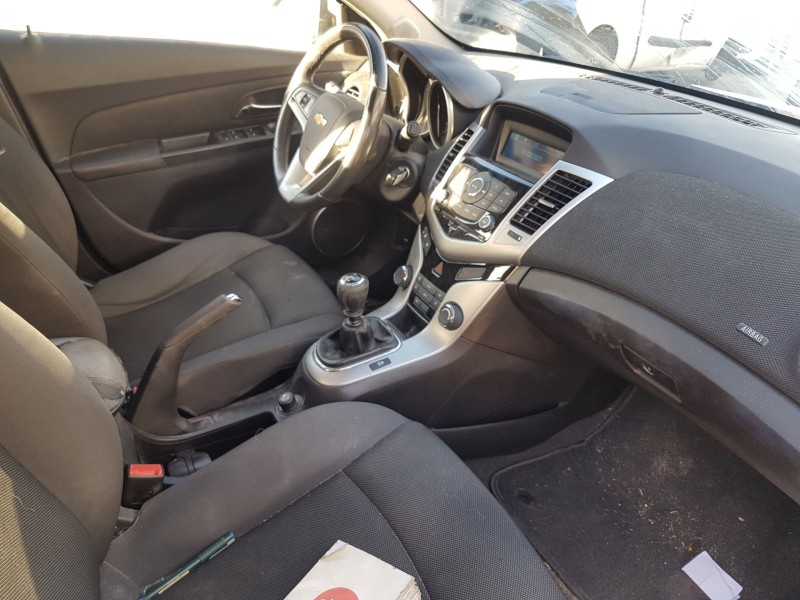 chevrolet cruze hatchback del año 2011