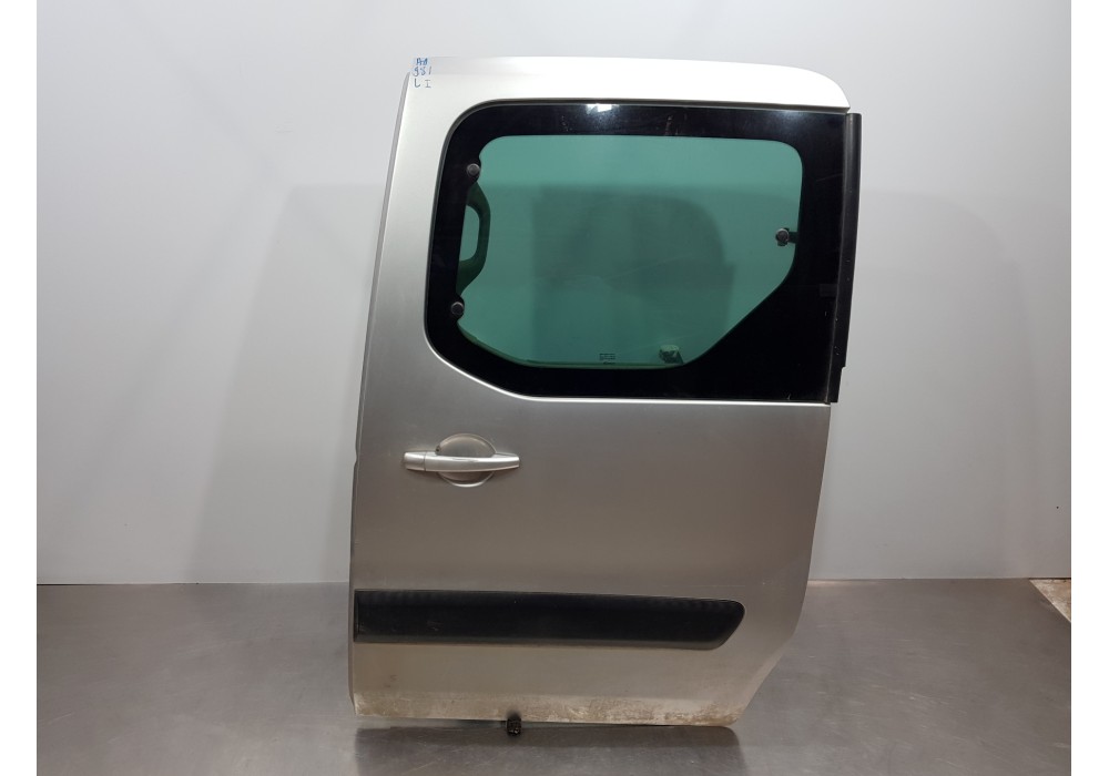 Recambio de puerta lateral corredera izquierda para peugeot partner kasten premium referencia OEM IAM 9831169780 9006L9 