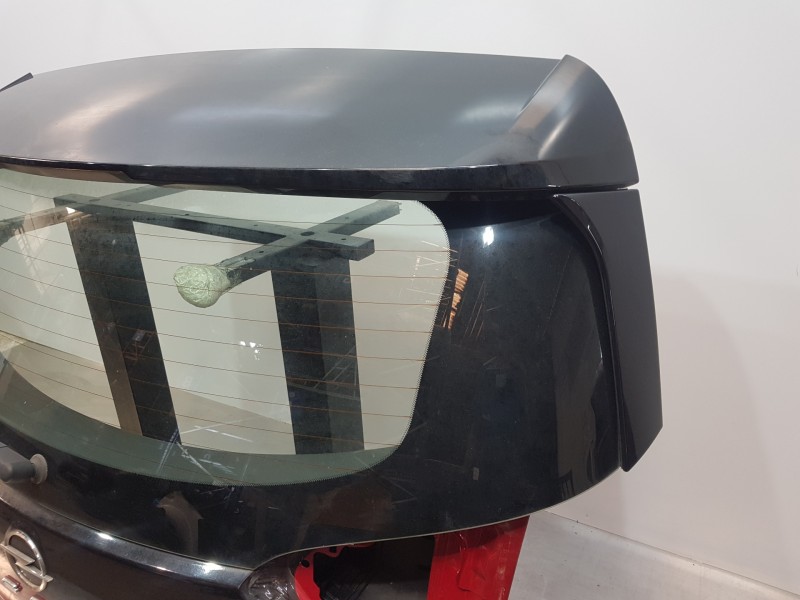 Recambio de porton trasero para opel crossland x selective referencia OEM IAM 39090002  