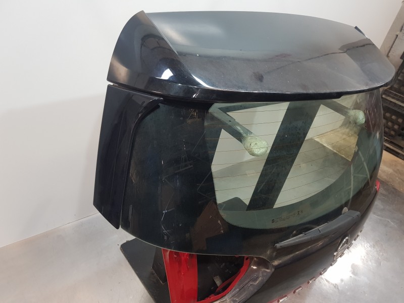 Recambio de porton trasero para opel crossland x selective referencia OEM IAM 39090002  
