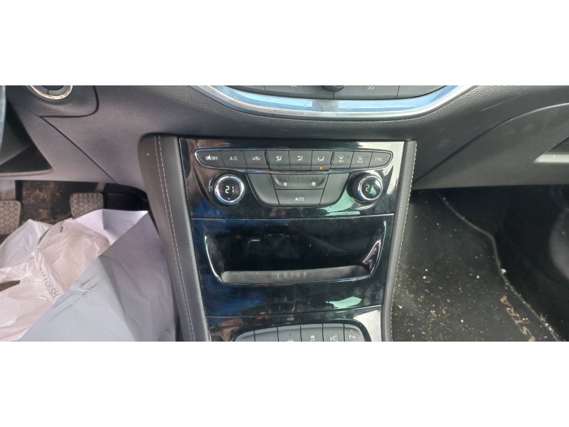 opel astra k sports tourer del año 2016