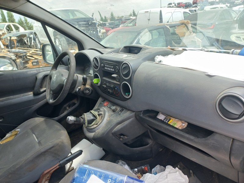 peugeot partner kasten del año 2015