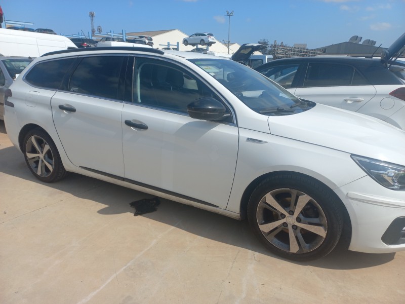 peugeot 308 sw del año 2020