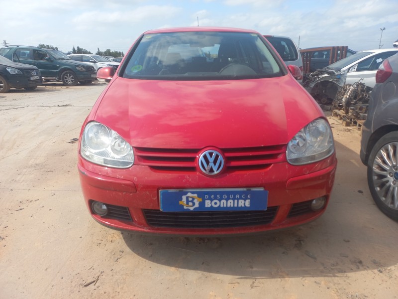 volkswagen golf v berlina (1k1) del año 2006