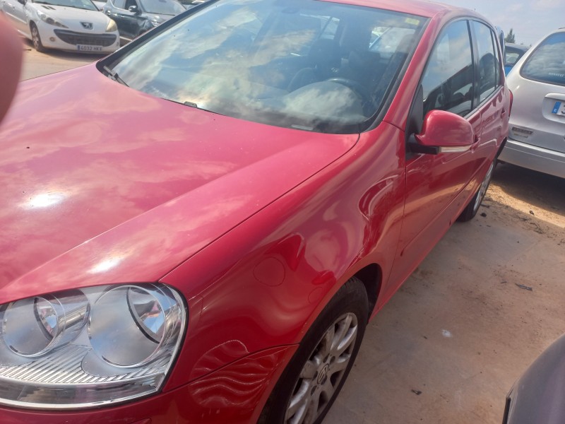 volkswagen golf v berlina (1k1) del año 2006