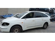 ssangyong rodius del año 2006 2