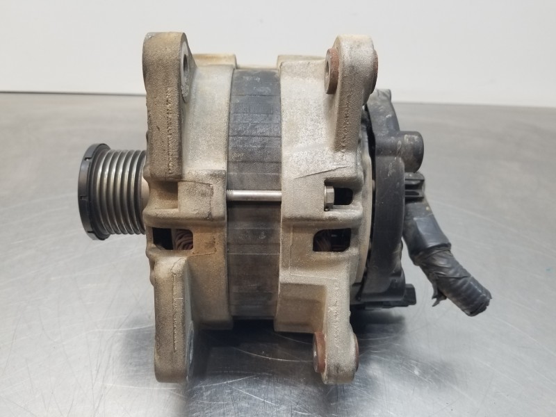 Recambio de alternador para nissan qashqai (j11) tekna referencia OEM IAM 231004BE0B  