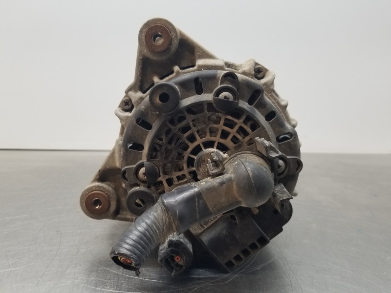 Recambio de alternador para nissan qashqai (j11) tekna referencia OEM IAM 231004BE0B  