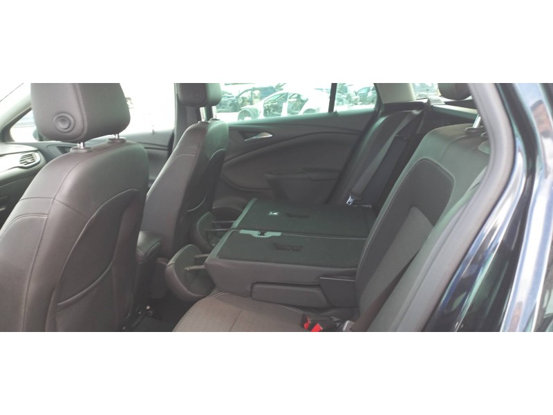 opel astra k sports tourer del año 2016