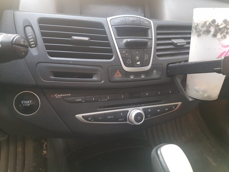 renault laguna iii del año 2008