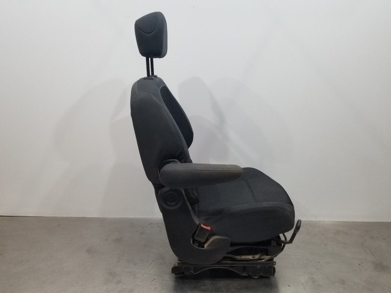 Recambio de asiento delantero izquierdo para peugeot partner kasten premium referencia OEM IAM 8846Y3 8846Z2 8846Z8