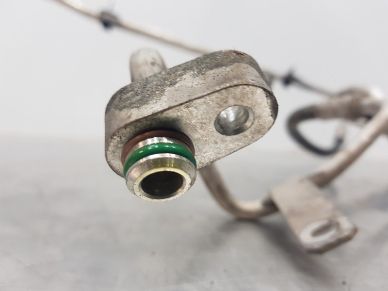 Recambio de tubos aire acondicionado para iveco daily caja cerrada (2006 =>) furgón referencia OEM IAM 5801323120 5801323121 