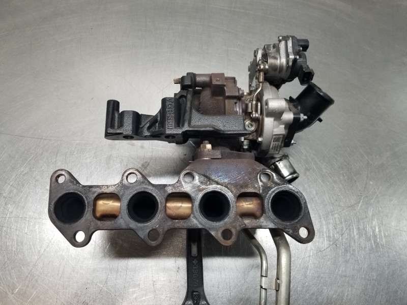 Recambio de turbocompresor para toyota auris active referencia OEM IAM 8340810003  