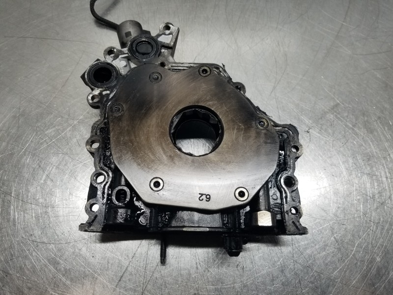 Recambio de bomba aceite para peugeot 308 sw allure referencia OEM IAM 1628955080  