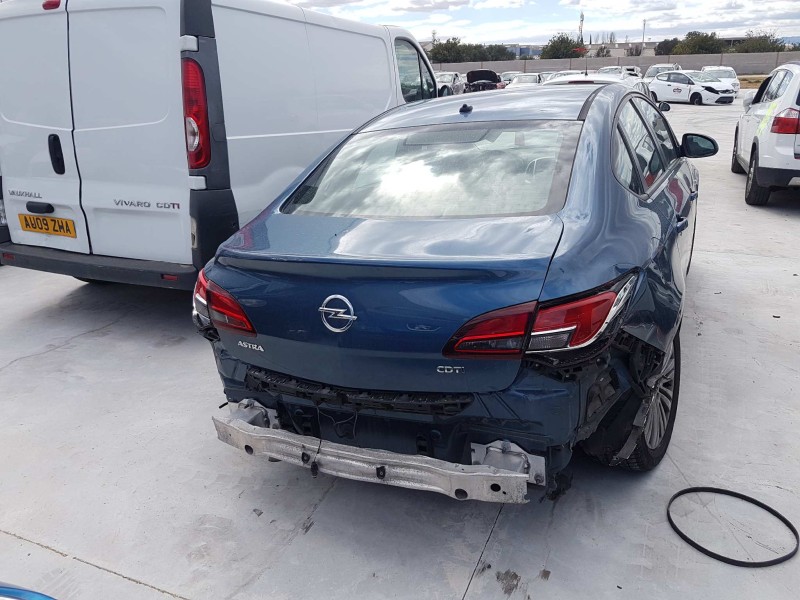 opel astra j lim. del año 2013