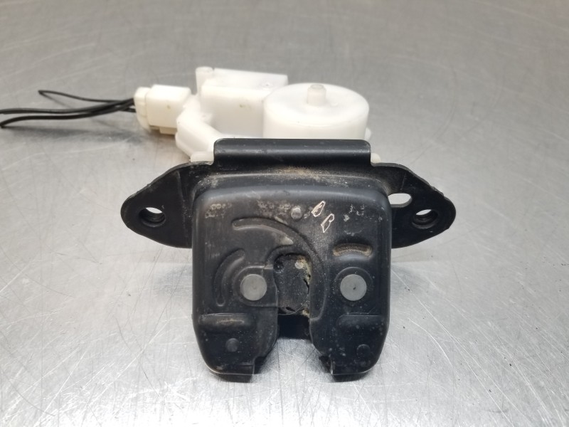 Recambio de cerradura maletero / porton para nissan qashqai (j11) tekna referencia OEM IAM 905024EA1B  