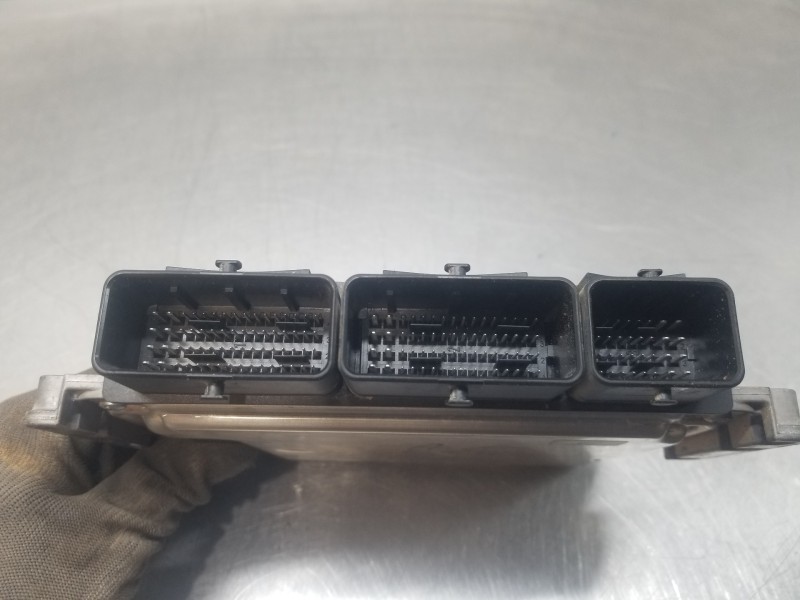 Recambio de centralita motor uce para nissan qashqai (j11) tekna referencia OEM IAM 23710HX49C 0281033886 