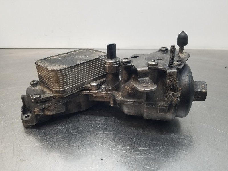 Recambio de soporte filtro aceite para peugeot 308 sw allure referencia OEM IAM 9823532380  