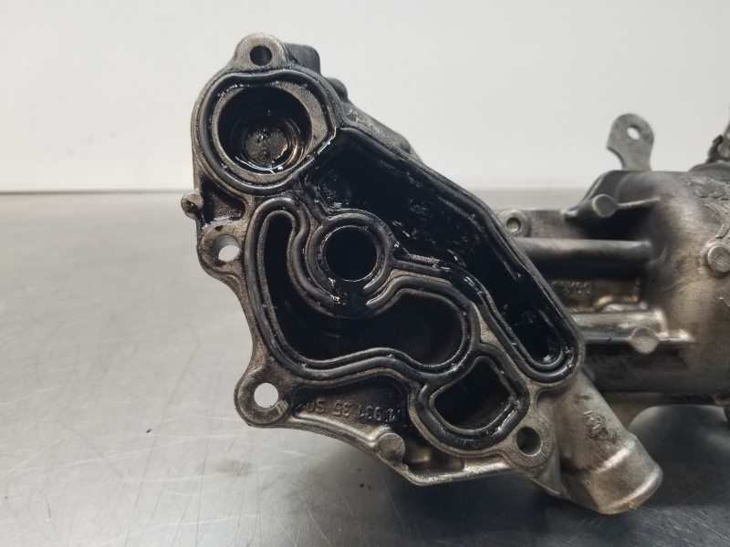 Recambio de soporte filtro aceite para peugeot 308 sw allure referencia OEM IAM 9823532380  