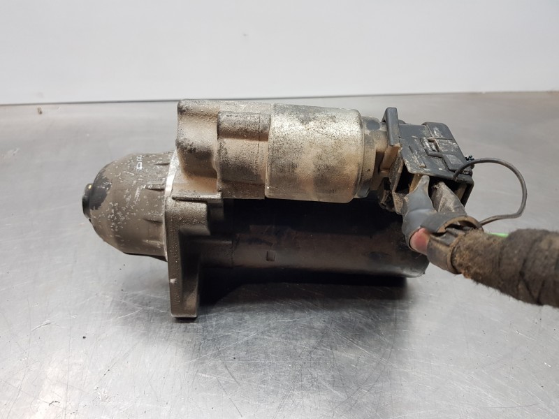 Recambio de motor arranque para iveco daily caja cerrada (2006 =>) furgón referencia OEM IAM 504201467  