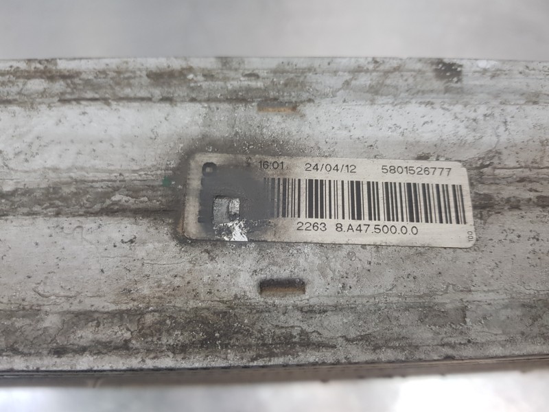 Recambio de intercooler para iveco daily caja cerrada (2006 =>) furgón referencia OEM IAM 5801526777  