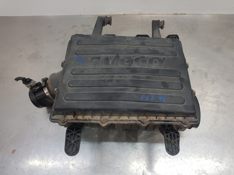 Recambio de filtro aire para iveco daily caja cerrada (2006 =>) furgón referencia OEM IAM 5801317092 5801353825 5801353826