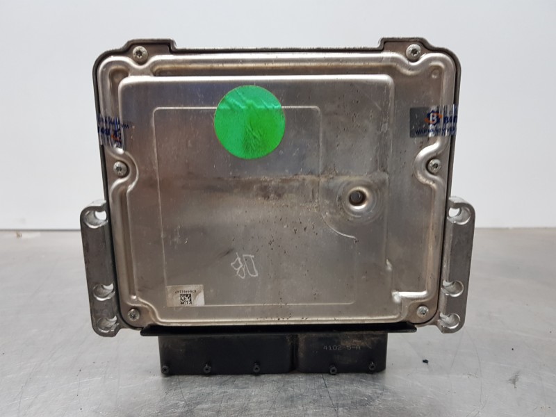 Recambio de centralita motor uce para iveco daily caja cerrada (2006 =>) furgón referencia OEM IAM 5801352711 0281017455 