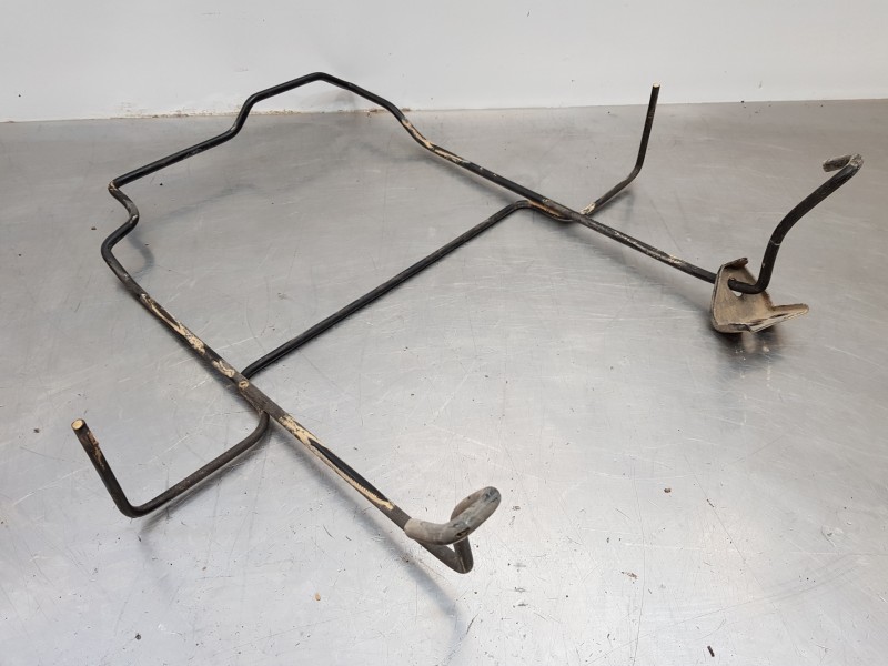 Recambio de soporte rueda repuesto para nissan nv 200 (m20) furgón referencia OEM IAM 57200JX50A  