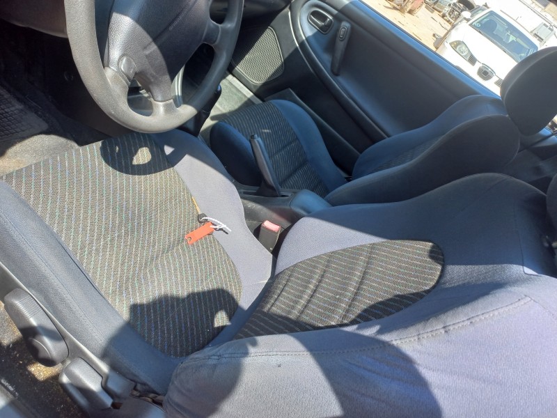 mazda mx-3 (ec) del año 1998