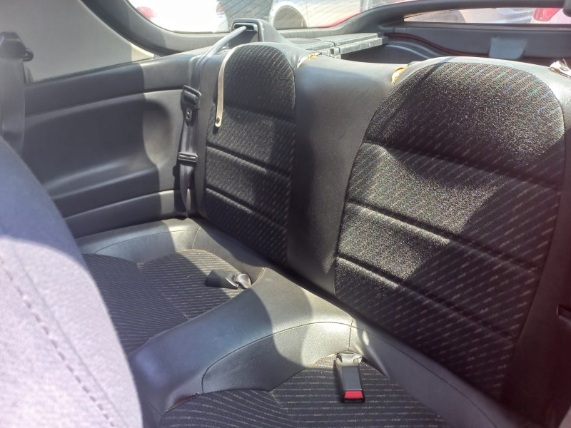 mazda mx-3 (ec) del año 1998