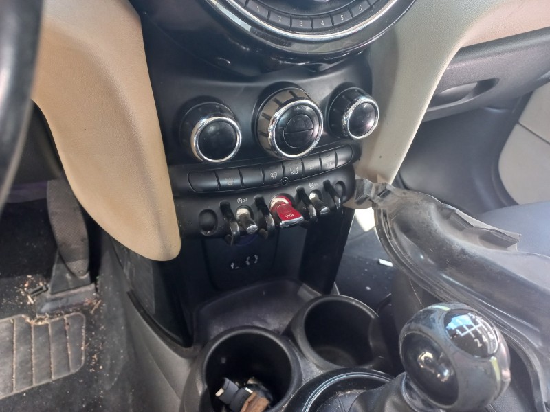 bmw mini (f56) del año 2016