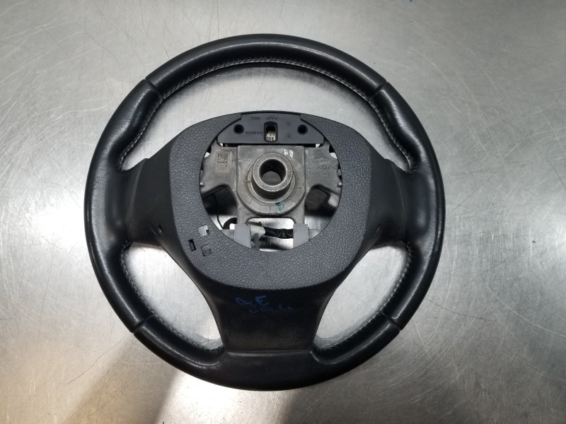 Recambio de volante para nissan qashqai (j11) tekna referencia OEM IAM 484304EL5B  