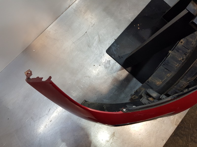 Recambio de paragolpes delantero para opel crossland x selective referencia OEM IAM 39235943 39235944 