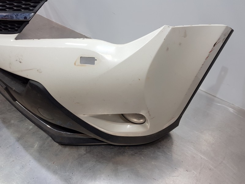 Recambio de paragolpes delantero para toyota rav 4 advance referencia OEM IAM 521194A905  