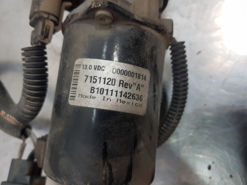 Recambio de freno de mano electrico para jaguar xf luxury referencia OEM IAM C2P12650 8W832598AE 7151120