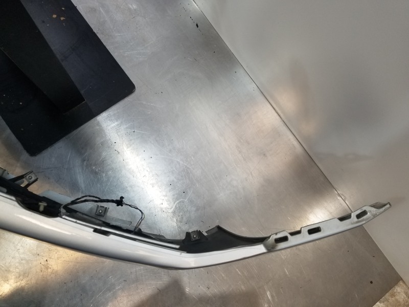 Recambio de paragolpes delantero para jaguar xf luxury referencia OEM IAM C2Z8837XXX 8X2317D957EF0XXX 