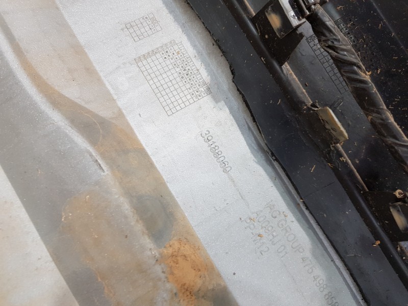 Recambio de paragolpes trasero para opel crossland x selective referencia OEM IAM 39157471 39188060 