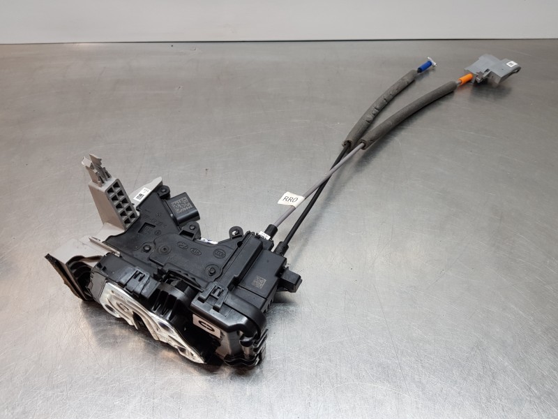 Recambio de cerradura puerta trasera derecha para hyundai kona hybrid referencia OEM IAM 81420J9000  