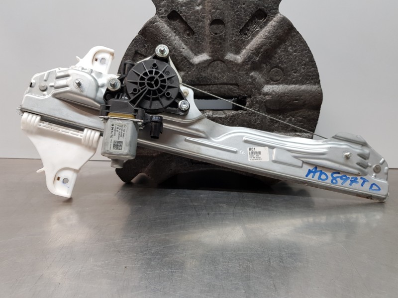 Recambio de elevalunas trasero derecho para hyundai kona hybrid referencia OEM IAM 83404J9000 82450J9000 