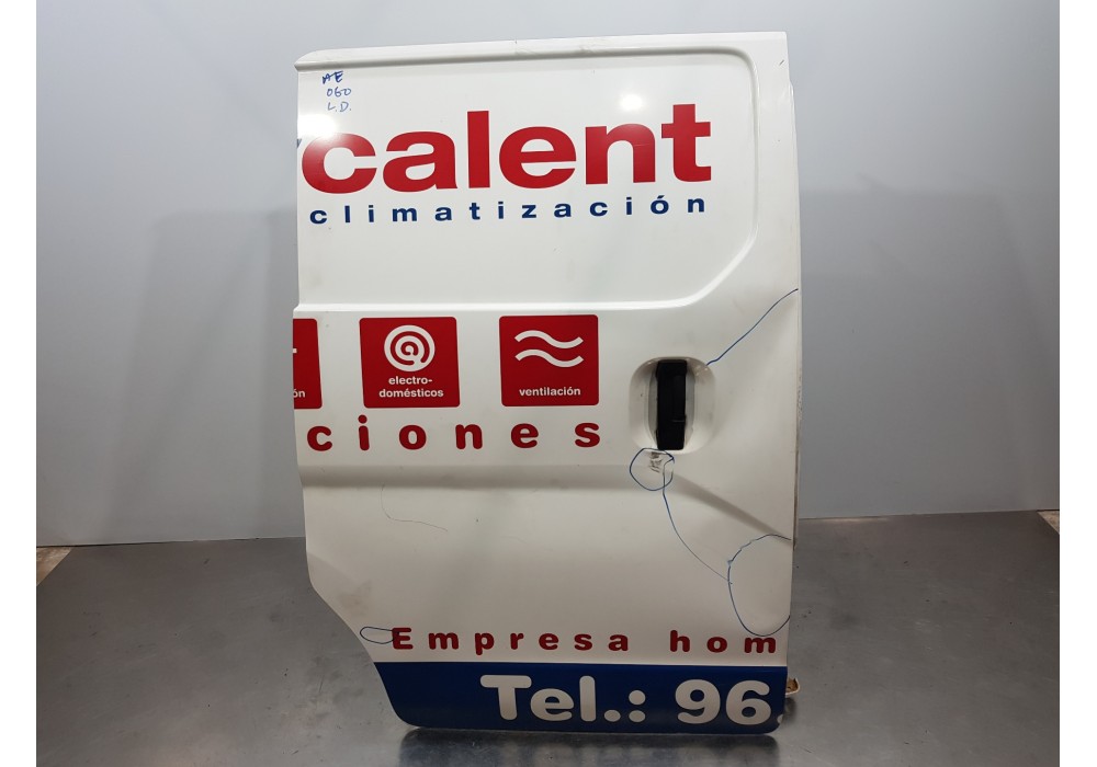 Recambio de puerta lateral corredera derecha para nissan nv 200 (m20) furgón referencia OEM IAM H2152BJ1MC  